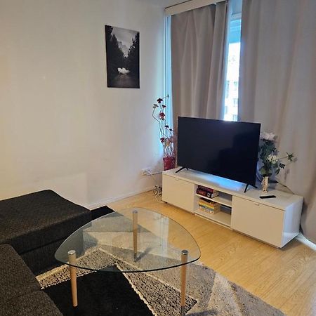 Comfortable 1 Bedroom Apartment In Helsinki Esterno foto