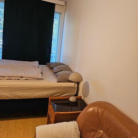 Comfortable 1 Bedroom Apartment In Helsinki Esterno foto